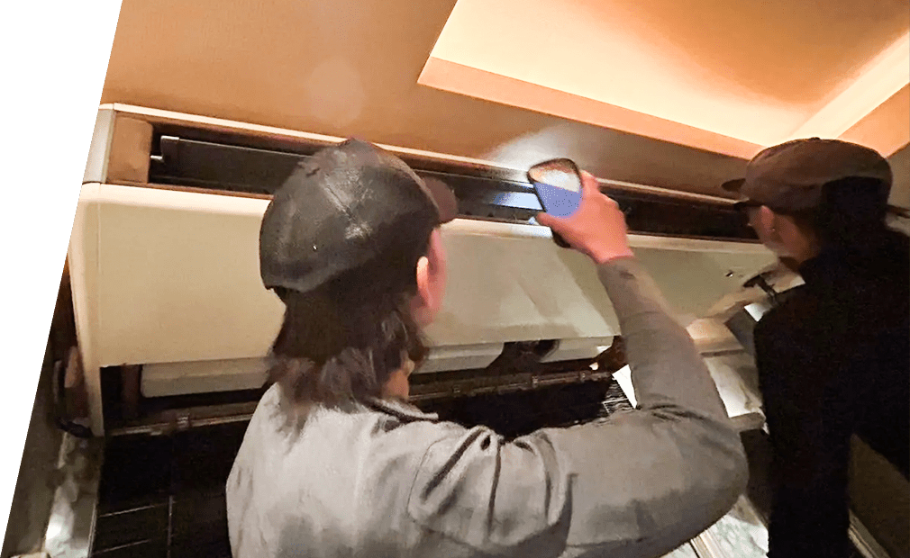 空調機洗浄の様子